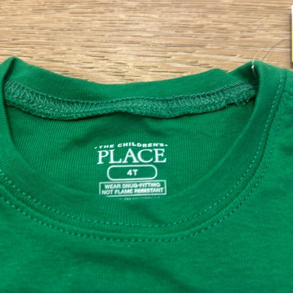 ***NEW*** Toddler 4t pjs - Picture 2 of 3